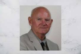 Dawlish Town Council announces death of Cllr Terry Lowther