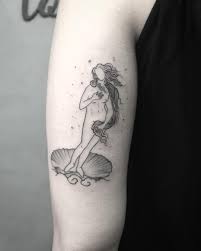 Small Birth Of Venus Tattoo El Nacimiento De Venus Sandro Botticelli Tatuagens X Tatuagem Tatuagem Hipster