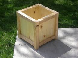 Simple Wooden Planter Box To Make Wood Flower Box Large Wood Planter Boxes Wooden Flowers
