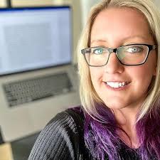 Intuitive: Seeing Her Truth