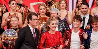 Die sechste staffel von let's dance ist gestartet. Let 39 S Dance 2018 What Famous Dancer Is Going Today