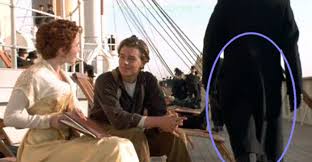 This movie is inspiring and tells the true story of what happend on the titanic. 20 Titanic Movie Mistakes That You Probably Didn T Notice
