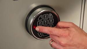 The flexible interior can be configured to store both tactical weapons and long guns. Stack On Executive Elite Hd 1280x720 Youtube