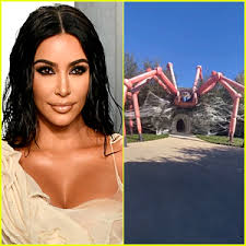 Was the straw that broke the camel's back in his marriage to kim kardashian latest trailers dune Kim Kardashian Transforms Her Home Into A Giant Spider For Halloween Look Inside 2020 Halloween Halloween Kim Kardashian Just Jared