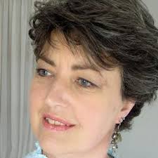 Kay Mullen (@epsomartcourses)