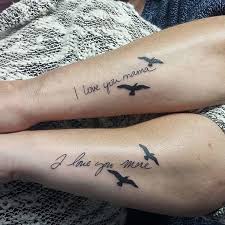 15 Tatuajes Madre E Hija Que Demuestran El Vinculo Inquebrantable Entre Ambas Tatuaje Madre E Hija Tatuajes Para Madres Tatuajes De Familia