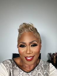 Thomas Muff's Instagram, Twitter & Facebook