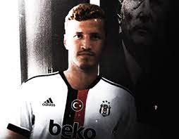 Alanyaspor ile sözleşmesi sezon sonu bitecek salih uçan için hem galatasaray hem de beşiktaş kıyasıya bir rekabet içinde. Besiktas Projects Photos Videos Logos Illustrations And Branding On Behance