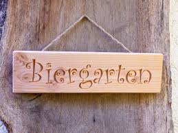 Holzschild Biergarten Geschenk Turschild Deko Schild Shabby Wunschtext Holzschilder Biergarten Schild Biergarten