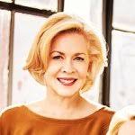 Martha Halstead's Instagram, Twitter & Facebook