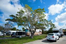 With island hospitality and scheduled activities for your social side, there is always something to do at fort myers beach rv resort. Floridays Rv Park