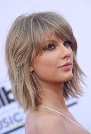 Awesome Mid Length Hairstyles For 60 Year Old Woman Thick Hair Styles Medium Hair Styles Medium Hair Styles For Women