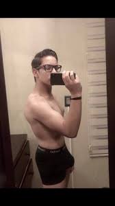 pack de famosos h. on X: Aquí les dejo mas de Adrián Escalona actor de  cómo dice el dicho actor nudes t.coL9mB00cK3G  X