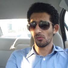 Listen to حفني حسن -انت مين by Mohamed Elbesy in reti playlist online for  free