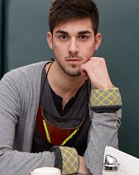 Emma and Dayton Carroll: A Portrait of the Artists as a Young Couple Vol.  IX, No. 1 Winter 2015 The Inside Scoop List of Adverti