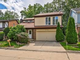 Some recent authors have argued that gray should be . 3077 Parkside Drive Highland Park Il 60035 Mls 10857592 Properties