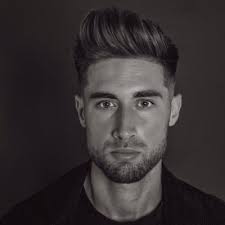 Sean Shields's Instagram, Twitter & Facebook