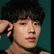 Lee Gi-taek Movies and TV Shows