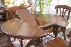 Period america federal neoclassical round expanding dining table. Cherry 48 Inch Round Expandable Dining Table Http Lanewstalk Com Square Or Round Expandable Dining Table Decoracion De Muebles Muebles Decoracion De Unas