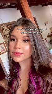 Lisa Ledo's Instagram, Twitter & Facebook