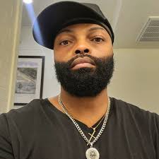 Lucky Laney (@luckielaney) • Facebook