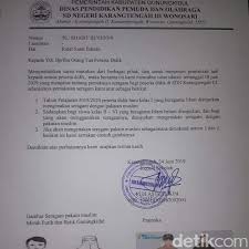 Sahabat operator/admin sekolah pengguna padamu negeri di semester 2 (genap) tahun pelajaran 2014/2015 yang berbahagia… menu profil sekolah berisikan informasi profil sekolah seperti info sekolah, peta lokasi sekolah, kompetensi sekolah, struktur organisasi, pendiri sekolah. Kontroversi Aturan Baju Muslim Untuk Siswa Sd Negeri Di Gunungkidul