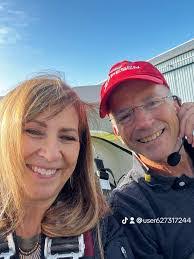 Arnulfo Olvera's Instagram, Twitter & Facebook