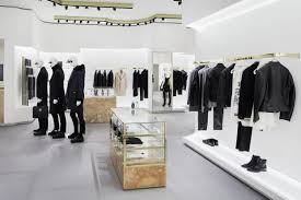 The New Boutique In Berlin Is Created To Emphasize The Unique Details Of The Versace Pret A Porter Collections And Accessor Versace Boutique Donatella Versace