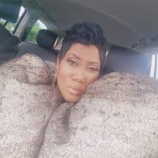 April Sutton Dudley- Style & Beauty Influencer (@coverthechaosbeauty) •  Instagram photos and videos