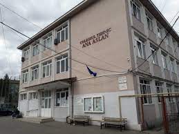 Următoarele linii de tranzit au rute care ajung aproape de colegiul tehnic ana aslan autobuz: Colegiul Tehnic Ana Aslan Din Cluj Napoca Devine Verde Pe Bani Europeni Ebs Radio