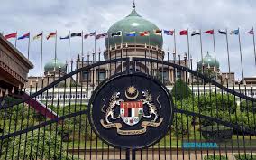 The high court of malaya and the high court of sabah and sarawak. Putrajaya To Contest High Court Decision Invalidating 1986 Ban On Allah Use By Christians