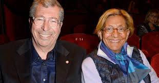 Isabelle balkany a ensuite tenté de justifier sa faute en évoquant sa vie privée et les infidélités de son époux, patrick balkany. Les Epoux Balkany Sous Bracelet Electronique Je Ne Suis Pas Une Femme A Bijoux Ca Va Me Changer Monde 7sur7 Be