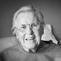 Joan Fleck's Instagram, Twitter & Facebook