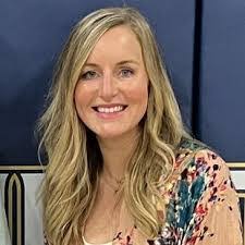 Casey Winters's Instagram, Twitter & Facebook