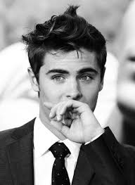 Zac Efron : vous craquez ?