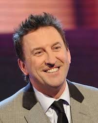 Discover the real story, facts, and lee mack's age is 52. Married Life Of The Comedian Lee Mack Know More About His Net Worth Lifestyle Married Biography