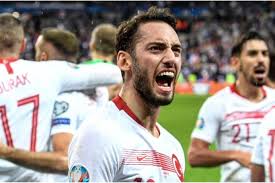Hakan calhanoglu, 27, türkiye milan, 2017'den beri on numara piyasa değeri: Hakan Calhanoglu Ilerleyen Zamanlarda Galatasaray A Gelirsem Cok Mutlu Olurum Independent Turkce