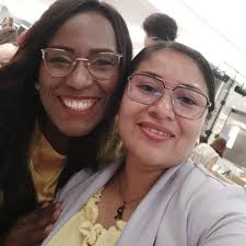 Gracias por la invitación! Nos sentimos honradas de haber sido parte de la  preinauguración del Instituto de Endometriosis en UEES Clinic Hospital  Docente. Agradecemos al Dr. Bernardo Blum y a la Universidad