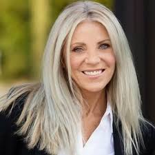 Hairstyles 60 year old woman. 60 Best Haircuts And Hairstyles For Women Over 60 Sixty And Me