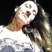 Vanessa Baker's Instagram, Twitter & Facebook