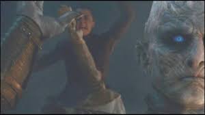 I doubt you saw this coming. Arya Kills Night King Night King Death Aria Kills Night King Game Of Thrones 8x03 Morte Escena Youtube