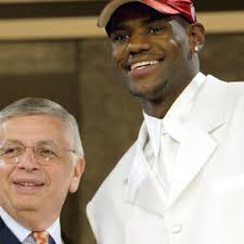 Kobe Bryant called out Karl Malone for flirting with his wife