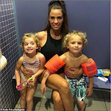 Katie price is a famous glamour model, tv personality, author and mother to five kids, including her eldest harvey. Katie Price Threatens To Take Her Children Out Of School After Playground Fracas Daily Mail Online
