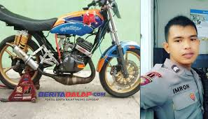 Foto modifikasi motor rx king road race terkeren dan terbaru. Rx King Polisi Milik Briptu M Imron Siap Amankan Road Race Kebumen Minggu Ini