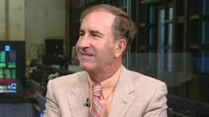 The fraud investigator who blew the whistle on bernard madoff's ponzi scheme has accused general electric of committing a bigger fraud than enron, sending its stock into a tailspin. Ge Stock Has Worst Day In 11 Years After Madoff Whistleblower Calls It A Bigger Fraud Than Enron Cnn