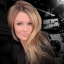 Mary Setterholm (@beach2harvard)