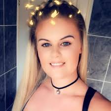 Carla Royle's Instagram, Twitter & Facebook