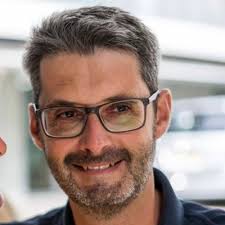 Howard Le Cornu (@howlec)