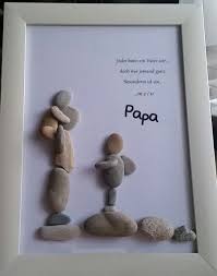 Produktname Dreamteam Kieselsteinbild Auf Glasrahmen Gearbeitet Mit Den Massen 26 Cm X 3 Vatertag Geschenke Basteln Vatertag Basteln Vatertagsgeschenk Basteln
