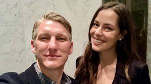 Bastian schweinsteiger, kann chicago fire nun weltmeister werden? Zum Hochzeitstag Susse Worte Von Ana An Basti Schweinsteiger Promiflash De